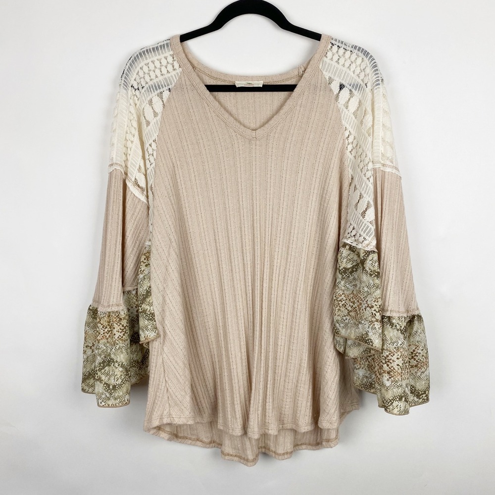 Hummingbird Lace Snakeskin Ruffle Bell Sleeve Top Womens‎ Medium Tan Ribbed Knit